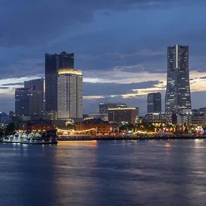 Отель Apa & Yokohama Bay Tower
