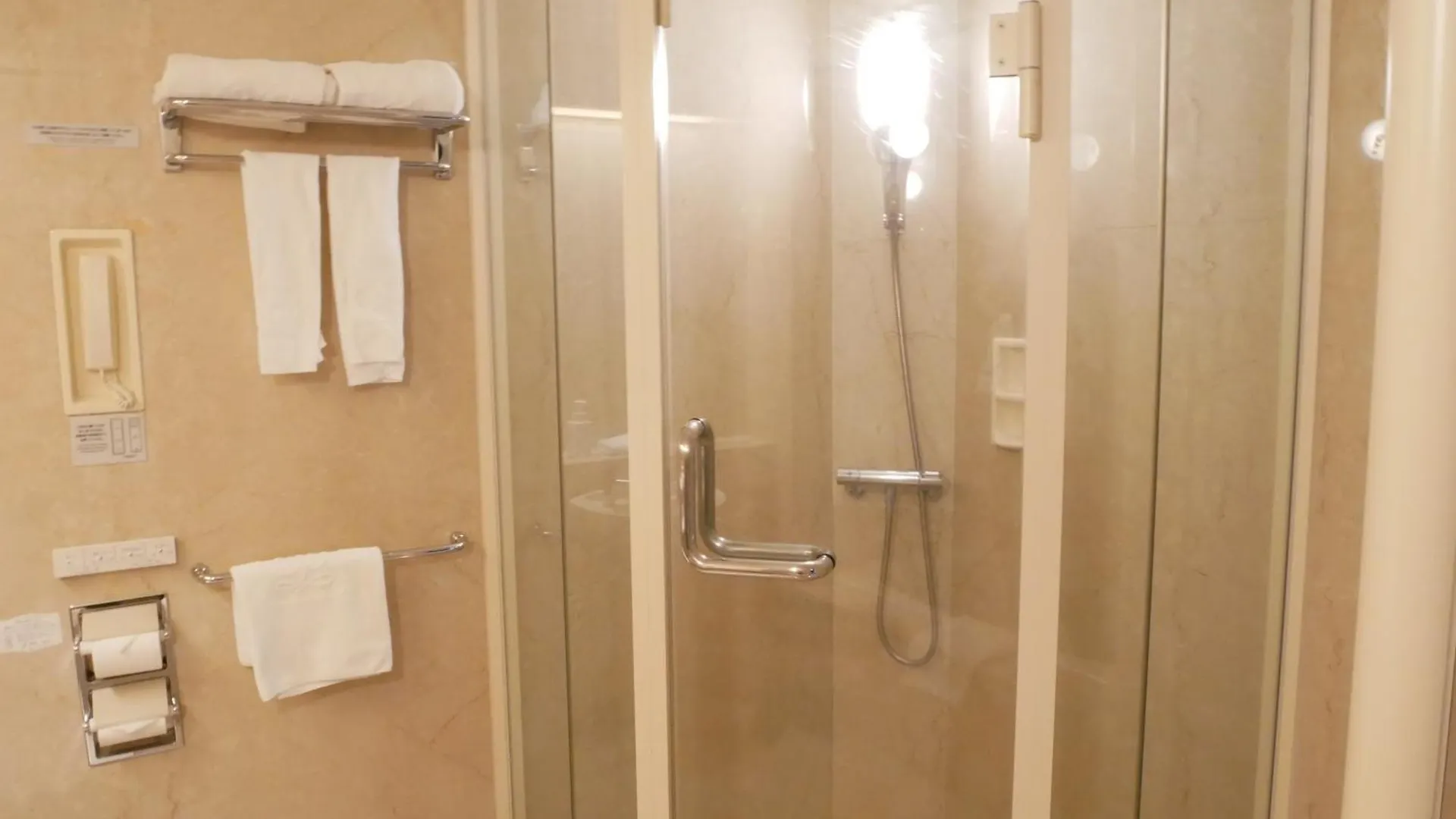 Hakone Sengokuhara Prince Hotel 4*,  Япония
