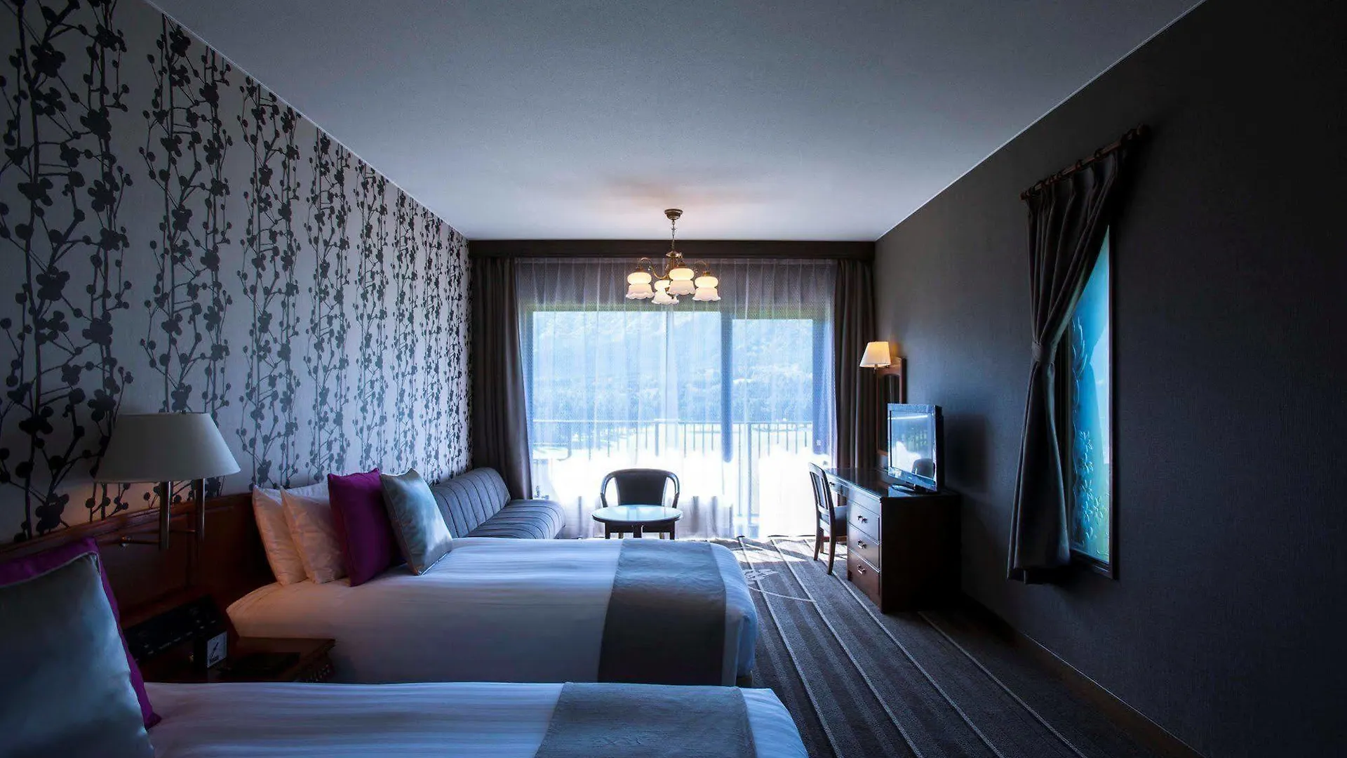 Hakone Sengokuhara Prince Hotel 4*,  Япония